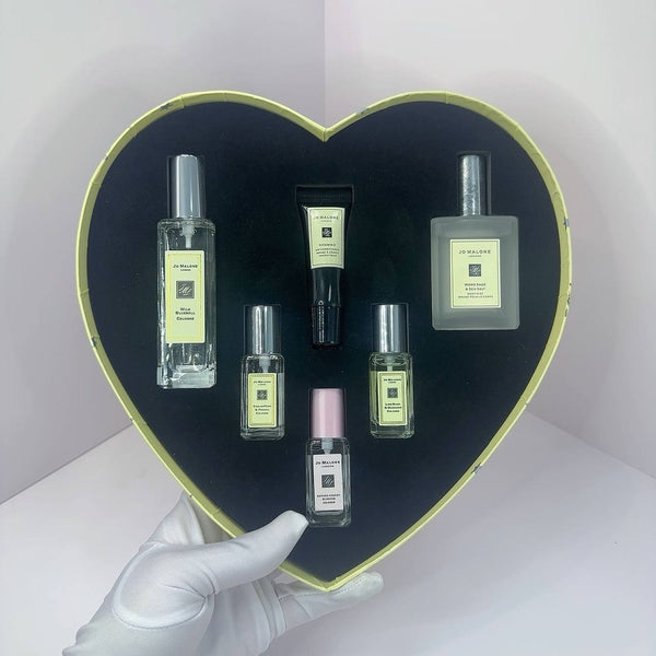 Jo Malone London Heart-Shaped Luxury Gift Set